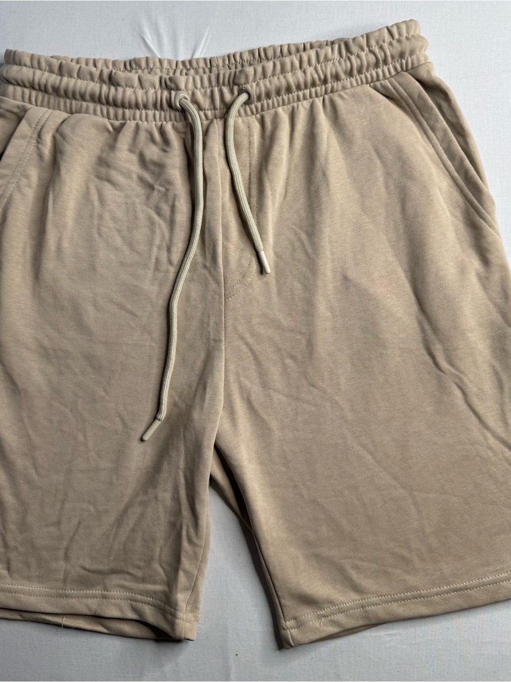 Men's Casual Drawstring Cargo Shorts in Light Khaki